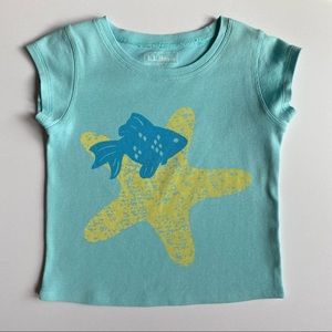 L.L.Bean Girls shirt in size 4 100% cotton in a beach theme fish starfish blue